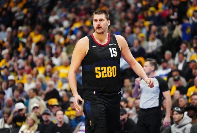 在线体育-卫冕冠军客场惨遭4连败 约基奇急需穆雷复出救援