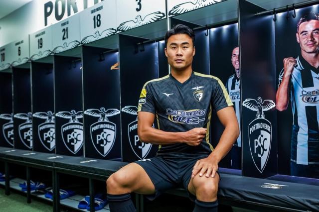 免费体育五大联赛-【内幕】三镇靠亲情牌夺食西亚  矢志不渝还有惊喜？