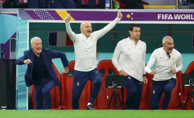 1671056115633009350.jpg 6b8c8d835334bd6aa3b20b7cd2114850.jpg